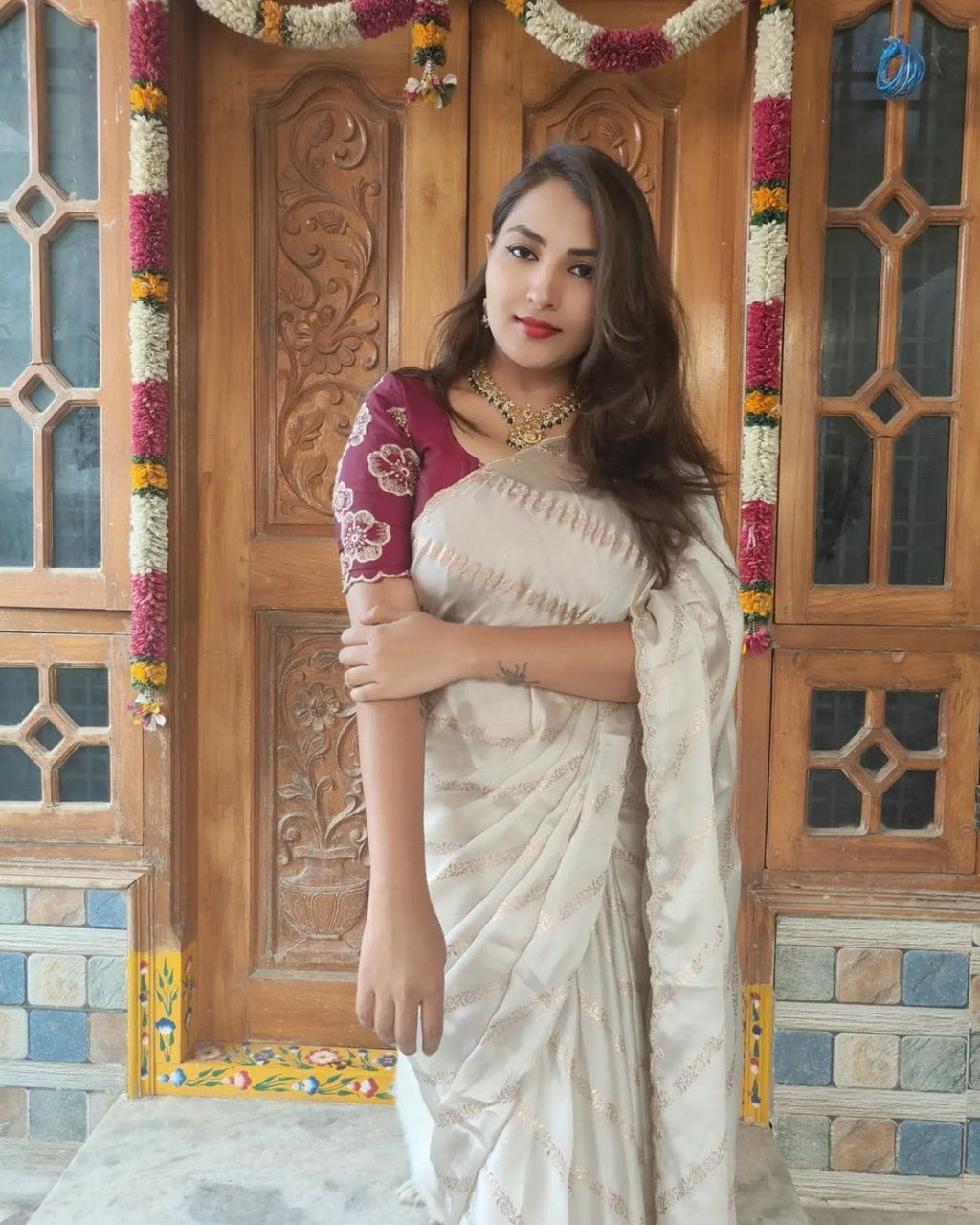 Classic Cream Gold Saree with Embroidered Detailing