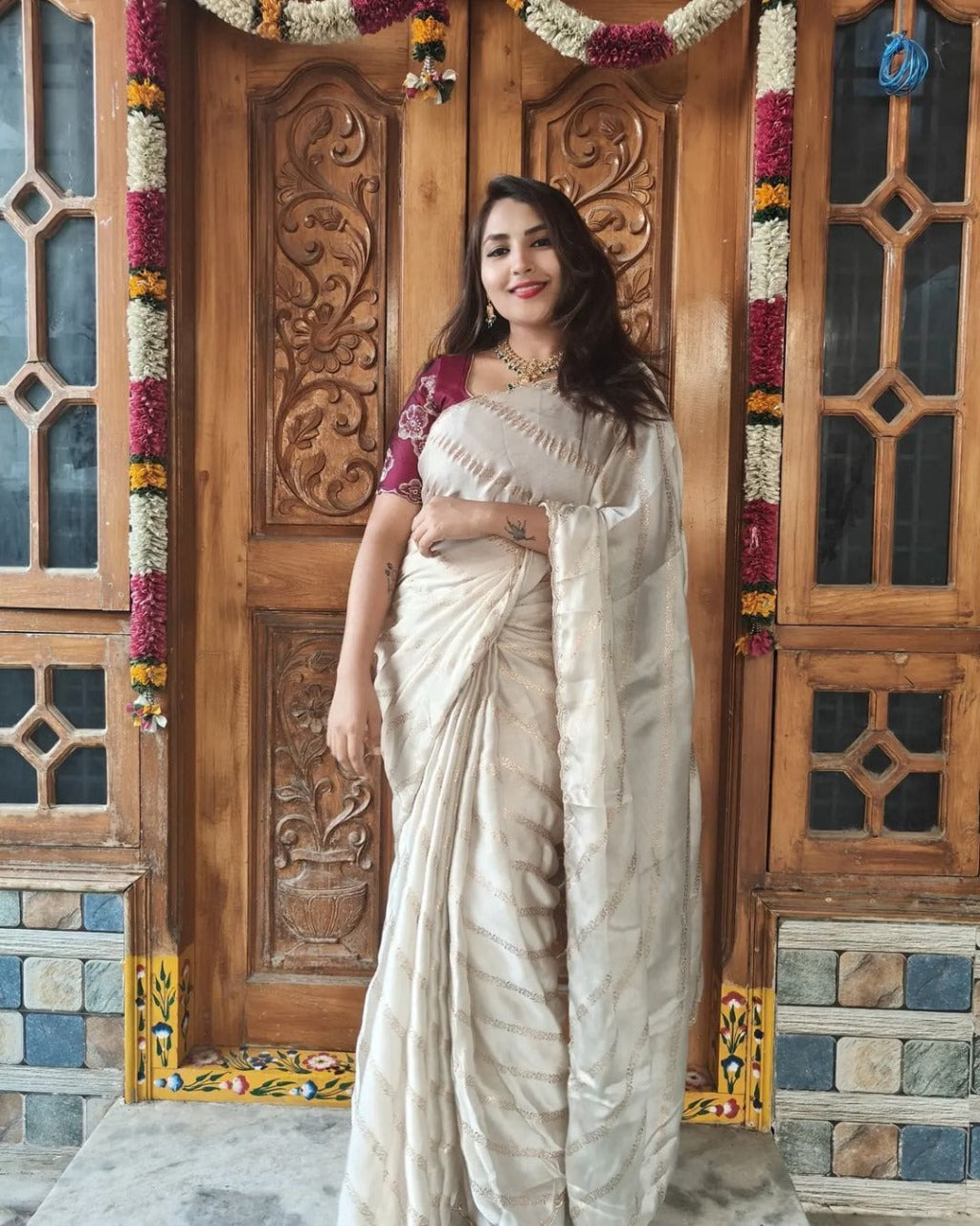 Classic Cream Gold Saree with Embroidered Detailing