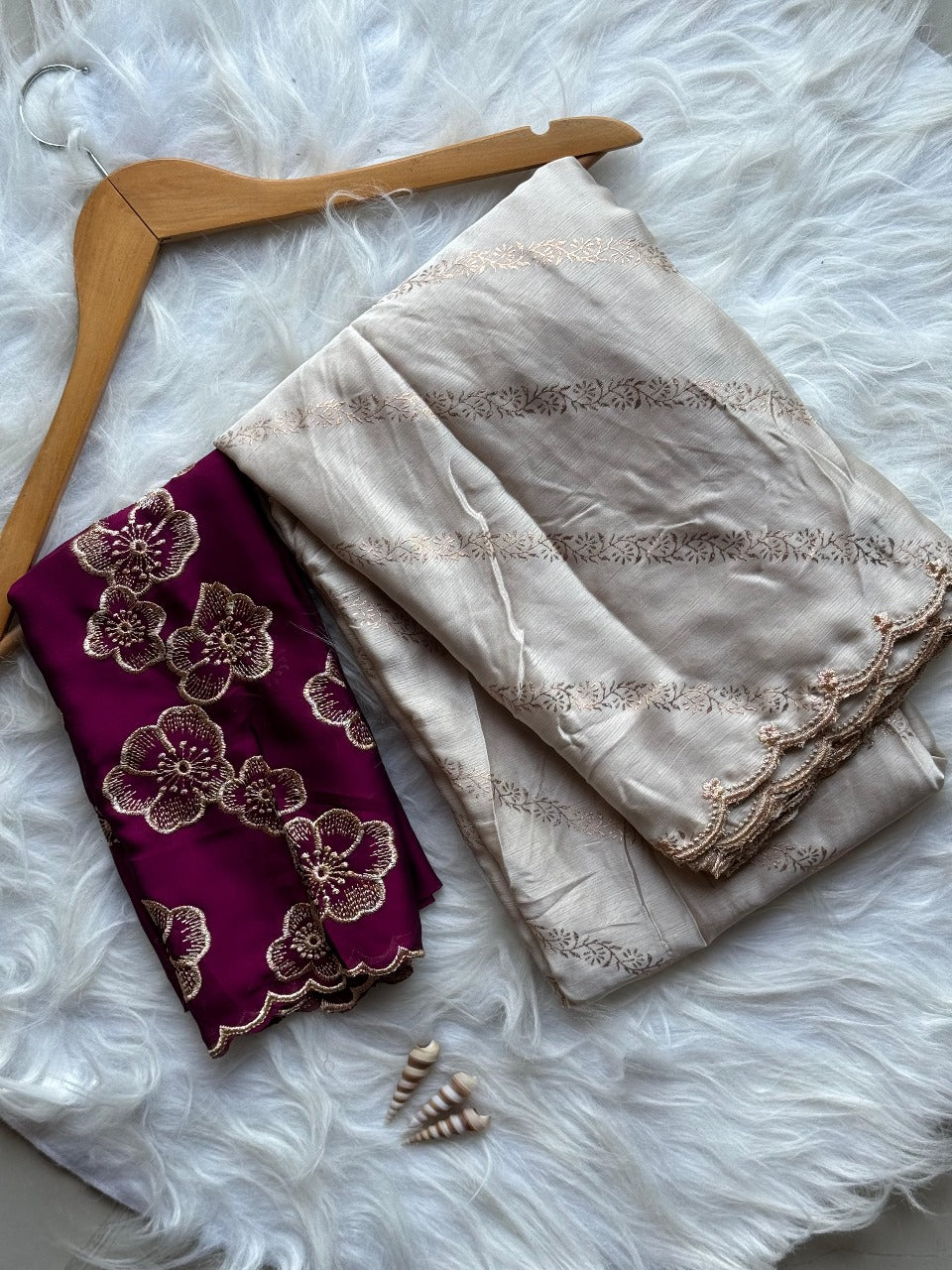 Classic Cream Gold Saree with Embroidered Detailing