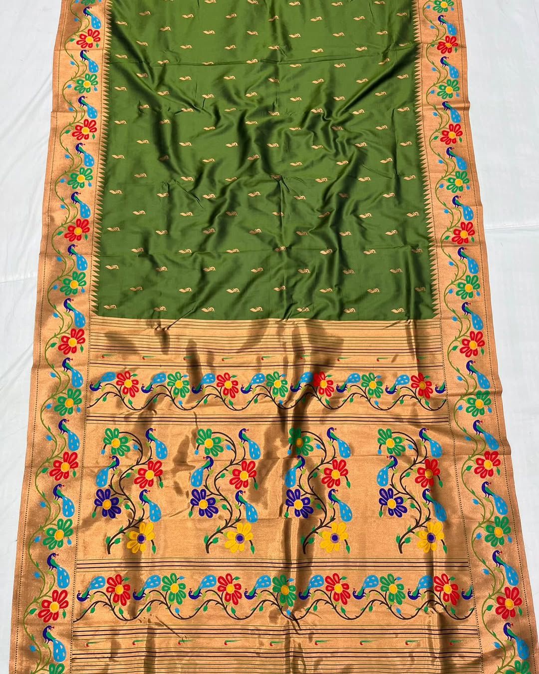 New Celebrity-Inspired Digital Printed Tabby Silk Saree